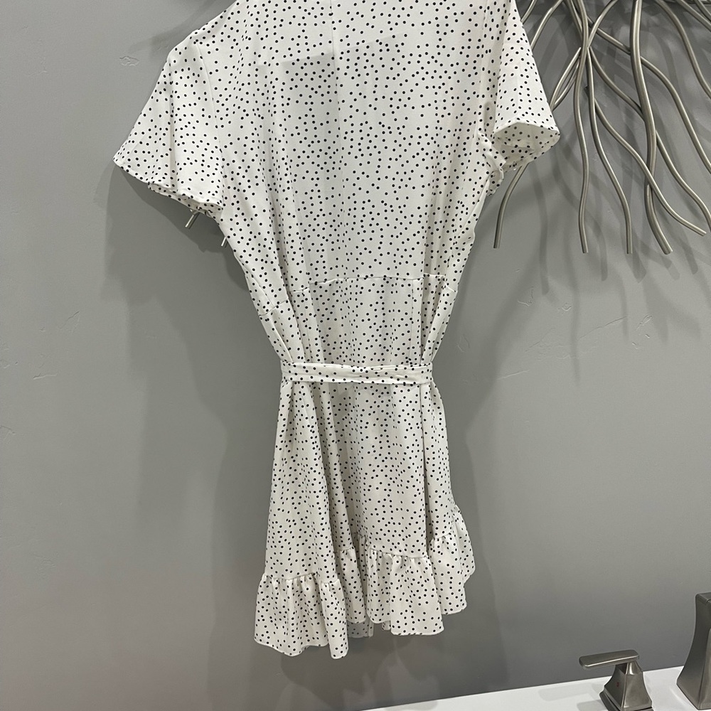 Rayon white and black wrap dress